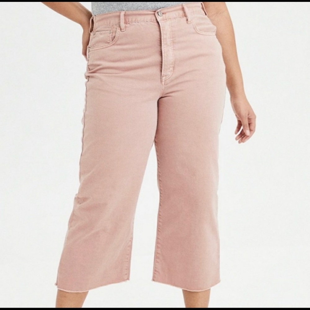 American Eagle Pink Wide Leg Crop Jeans Size 16
